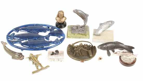 Appraisal: A small quantity of metal models of fish th century