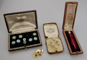 Appraisal: Collection of gentleman's accoutrements including cased set of ct turquoise