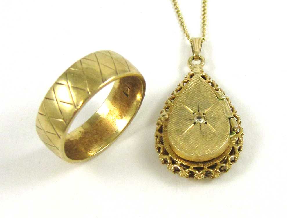 Appraisal: TWO ARTICLES OF FOURTEEN KARAT GOLD JEWELRY including a size