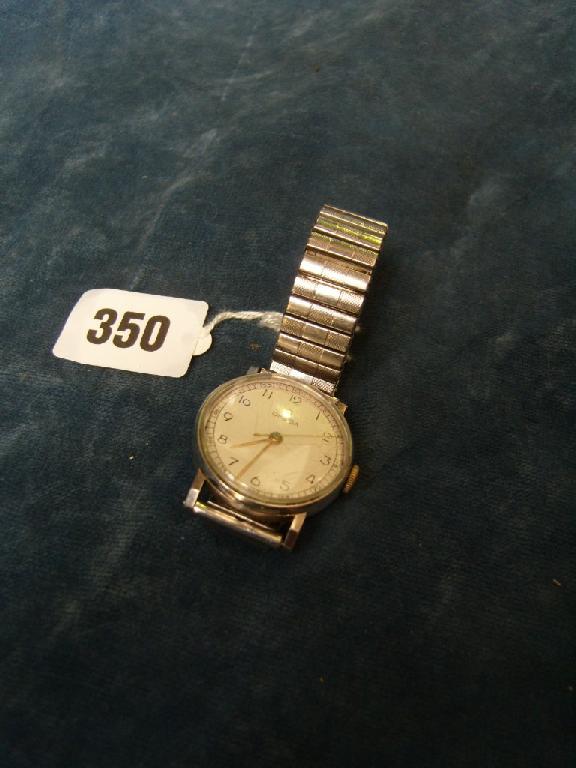 Appraisal: An Omega gents stainless steel wristwatch the case numbered