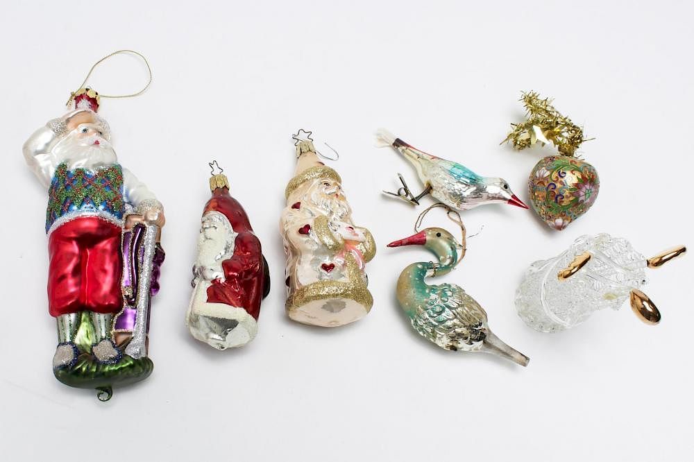 Appraisal: Vintage Hand-Painted Glass Christmas Ornaments Vintage Christmas tree ornaments seven