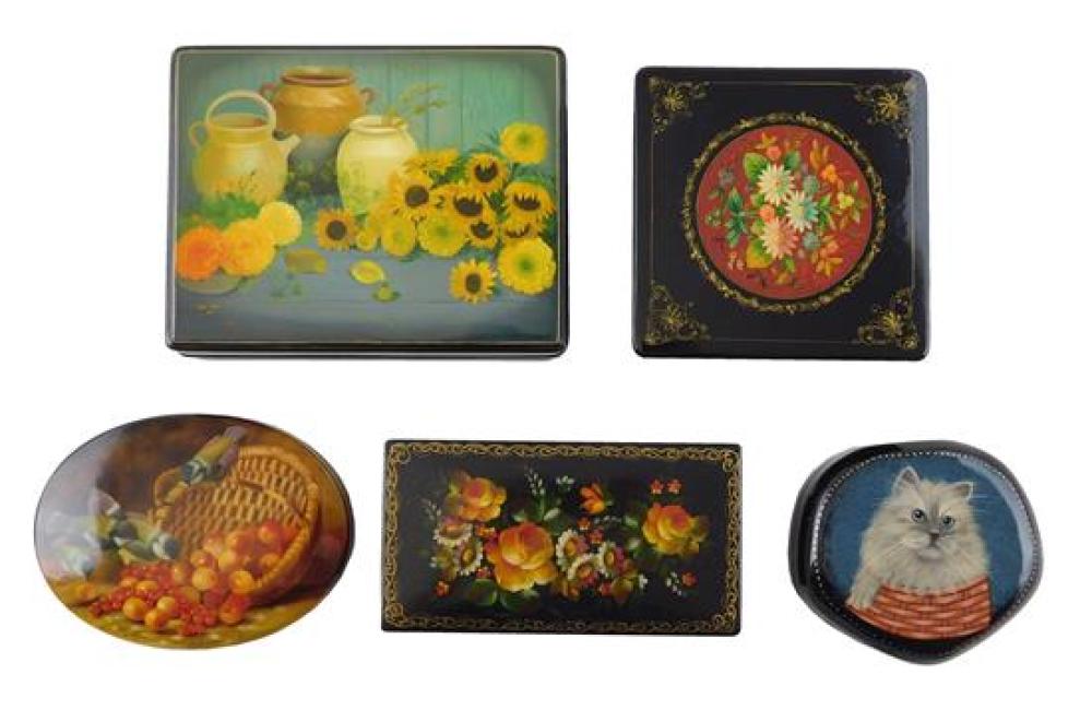 Appraisal: Russian hand-painted lacquer boxes group of five bird floral and