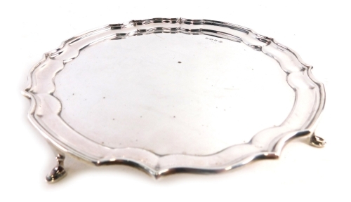 Appraisal: An Elizabeth II silver salver by Francis Howard with piecrust