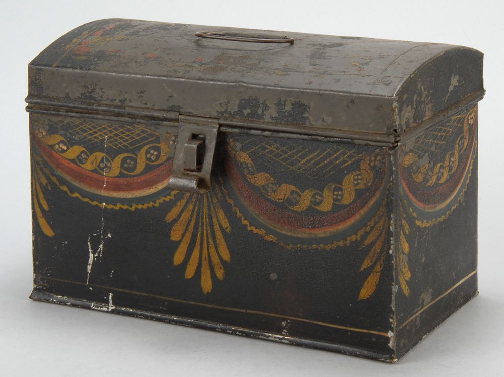 Appraisal: ANTIQUE TIN TOLE-DECORATED LIFT-TOP BOX th CenturyAttributed to Elijah and