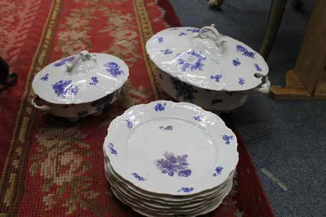 Appraisal: AN EARLY TH CENTURY BLUE AND WHITE FLORALLY DECORATED PORCELAIN