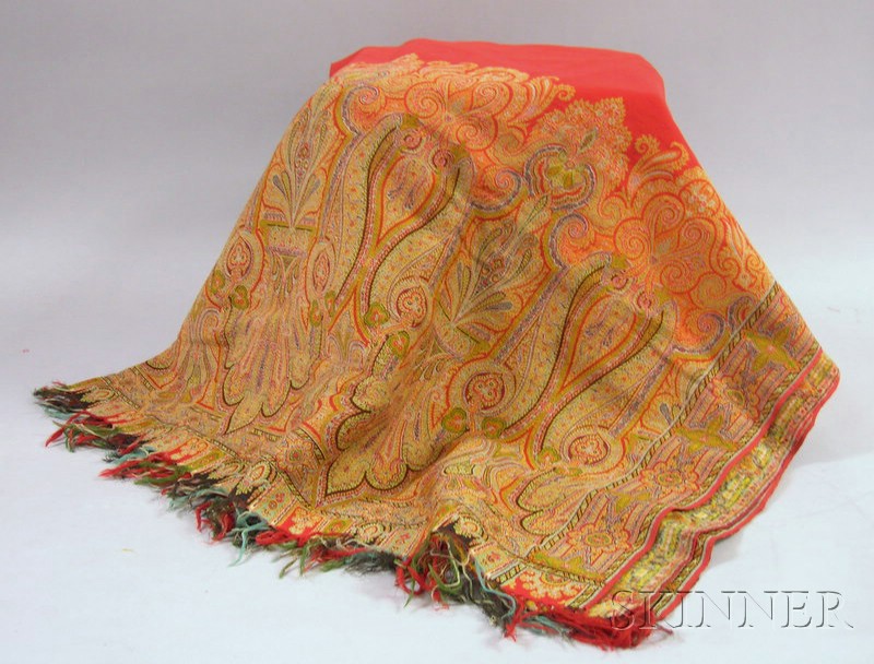 Appraisal: Machine-woven Wool Paisley Shawl