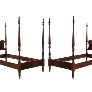 Appraisal: A Pair of Federal Style Mahogany Twin Poster Beds Statton