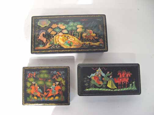 Appraisal: Group of seven Russian lacquer boxes th century Each decorated