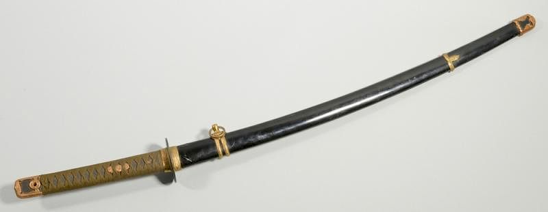 Appraisal: WWII Era Japanese Naval Officer's Sword Japanese Naval Officer's Kai-gunto