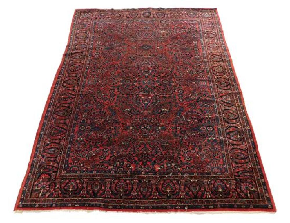 Appraisal: RUG Persian Lillihan carpet '' x '' c ''s wool