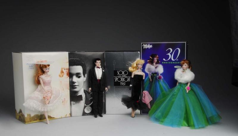 Appraisal: Lot of Porcelain Ltd Ed Barbie Family Dolls Description th