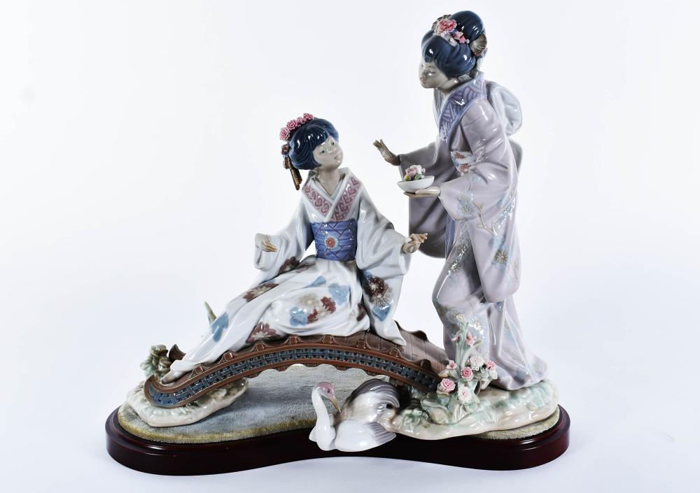 Appraisal: LLADRO JAPANESE BRIDGE FIGURAL GROUPMarked on the underside Depicting two