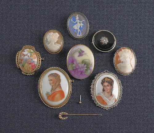 Appraisal: Seven cameos th th c to include Limoges porcelain one