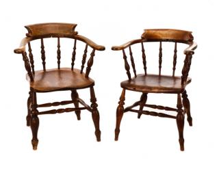 Appraisal: Pair American Colonial Style Turned Oak Chairs American late th