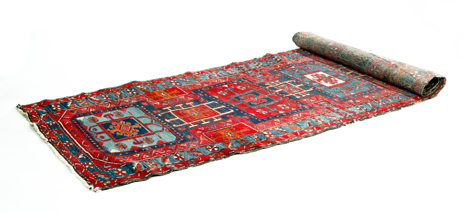 Appraisal: HANDMADE ORIENTAL RUNNER Asian st quarter th century Wool with