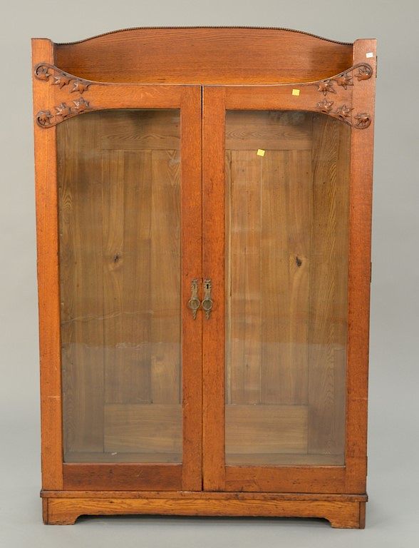 Appraisal: Victorian oak two door bookcase ht in wd in Victorian