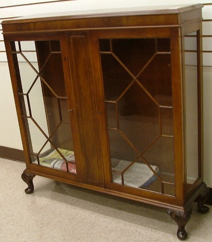 Appraisal: QUEEN ANNE REVIVAL STYLE MAHOGANY CHINA CABINET English early th