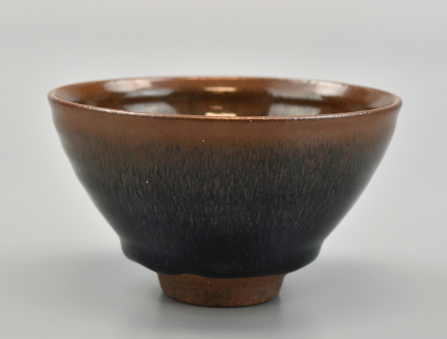 Appraisal: Chinese Song Dynasty Jian ware tea bowl features a characteristic