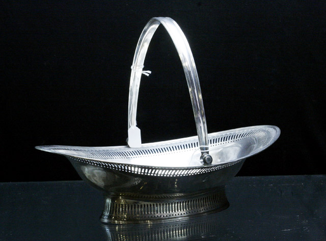 Appraisal: A Georgian sterling silver basket with later handles by William