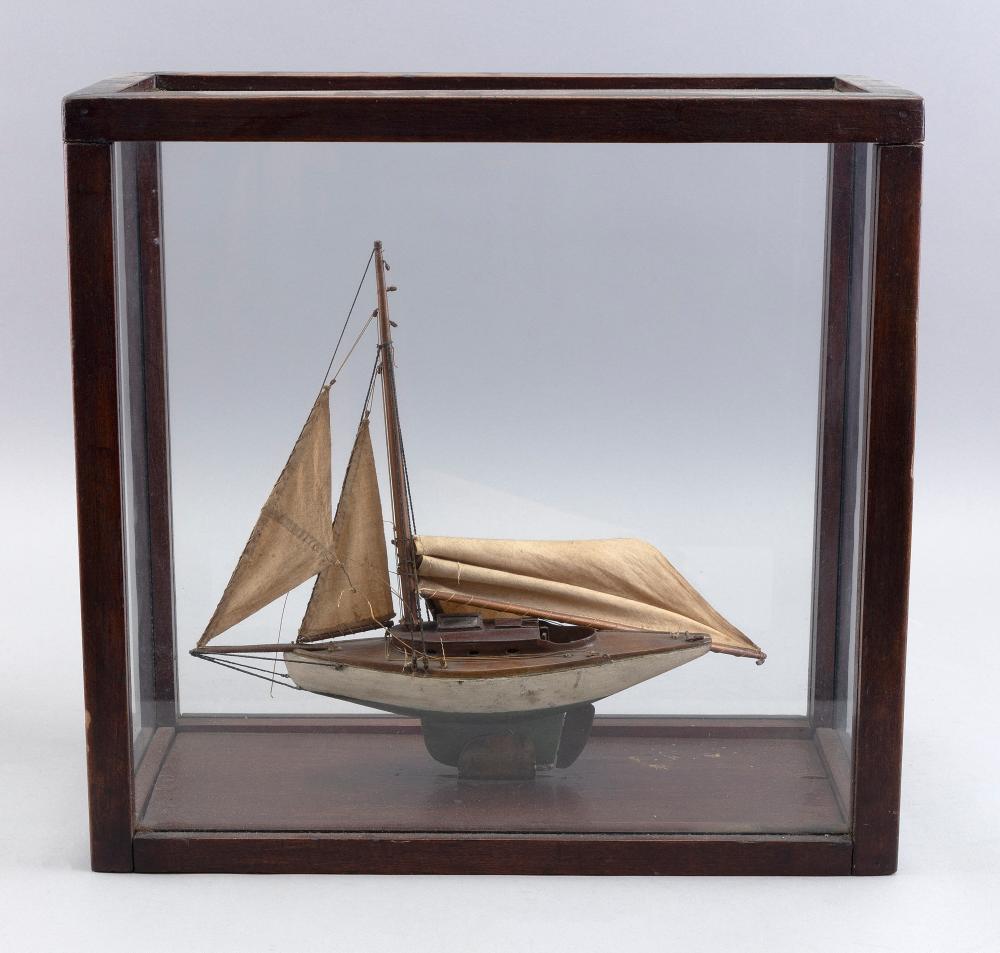 Appraisal: CASED MODEL OF A CATBOAT EARLY TH CENTURY CASE HEIGHT