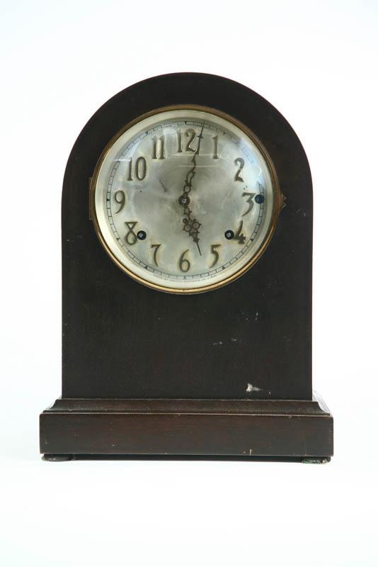 Appraisal: SETH THOMAS MANTLE CLOCK Eight day time and rod strike