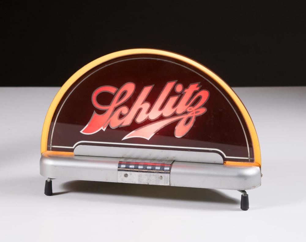 Appraisal: VINTAGE SCHLITZ BEER CAB-STYLE BAR LIGHT Price Brothers Inc for