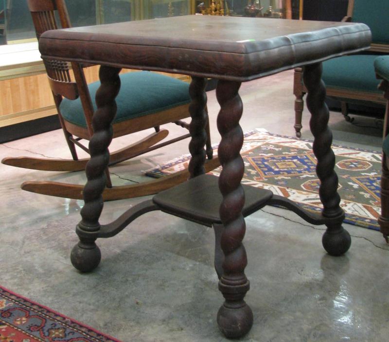 Appraisal: Turn-of-the-Century Oak Barley Twist Lamp Table with quarter-sawn oak top