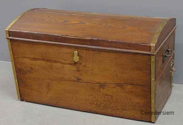 Appraisal: Pine dome-lid trunk with blue papered interior ''h x ''l