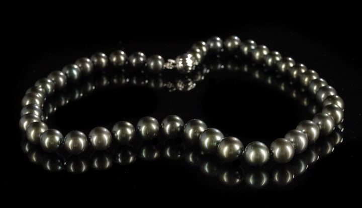 Appraisal: Fine Graduated Strand of Black Tahitian Pearls graduated in size