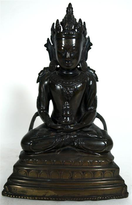 Appraisal: An th th century Tibetan bronze figure of Buddha Amitayus