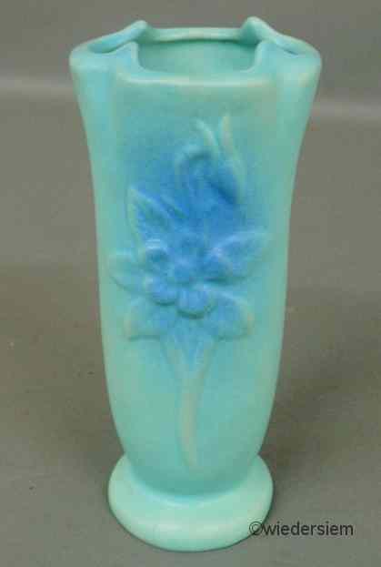 Appraisal: Green pottery vase by Van Briggle ''h