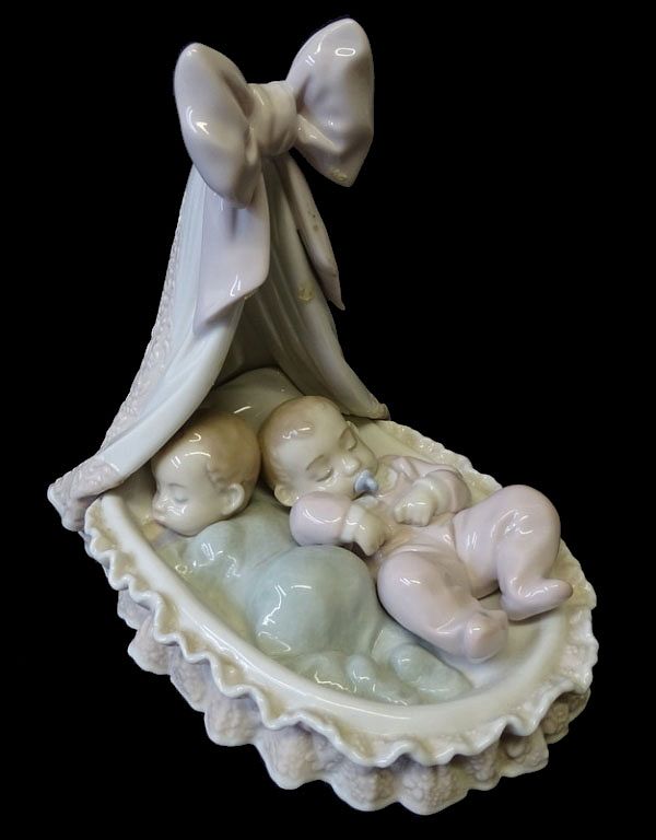 Appraisal: Lladro Sweet Dreamers Porcelain Lladro Sweet Dreamers Porcelain Excellent condition