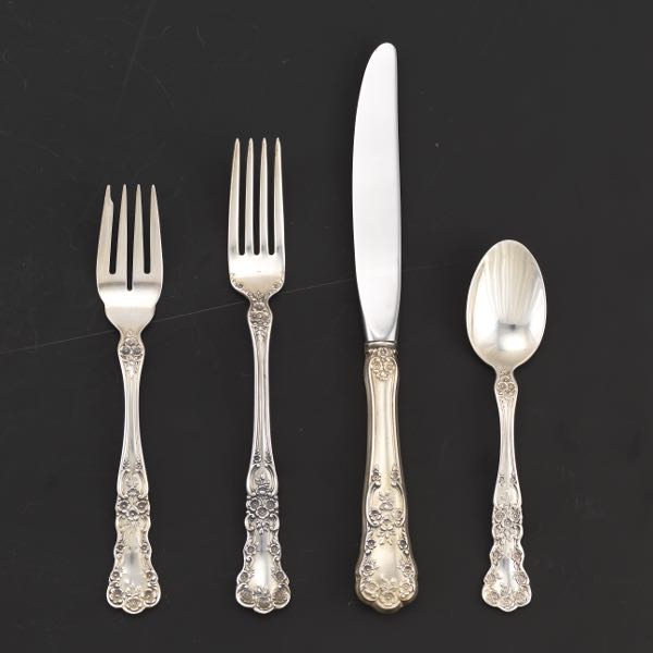 Appraisal: GORHAM STERLING FLATWARE SERVICE FOR SIX BUTTERCUP PATTERN Totaling pieces