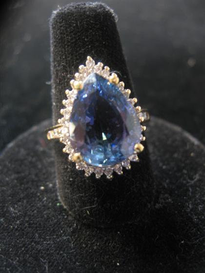 Appraisal: karat yellow gold and tanzanite ring Pear shaped tanzanite surrounded