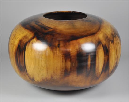 Appraisal: Large Edward Moulthrop Turned Bowl Ed Moulthrop - was an