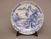 Appraisal: A Japanese Charger th Century An exceptional handpainted Japanese blue