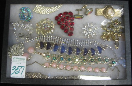 Appraisal: A COLLECTION OF PIECES OF COSTUME JEWELRY including a Victorian