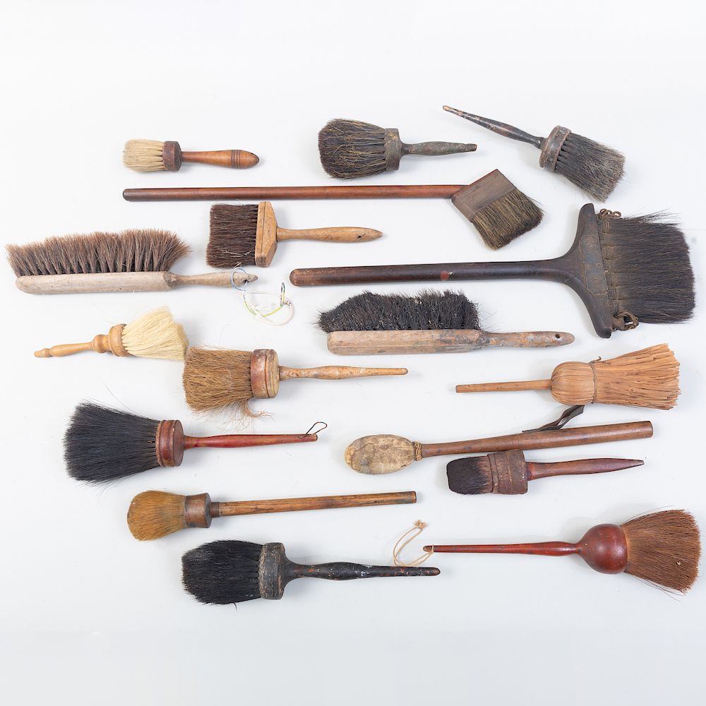 Appraisal: Group of Seventeen Brushes with Wood Handles The largest in