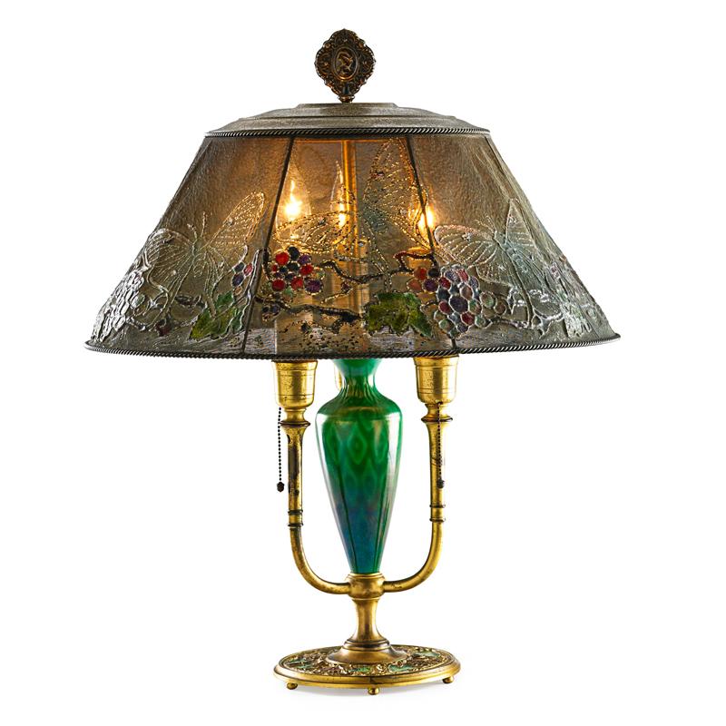 Appraisal: TIFFANY STUDIOS Table lamp mesh shade Condition Report Break to