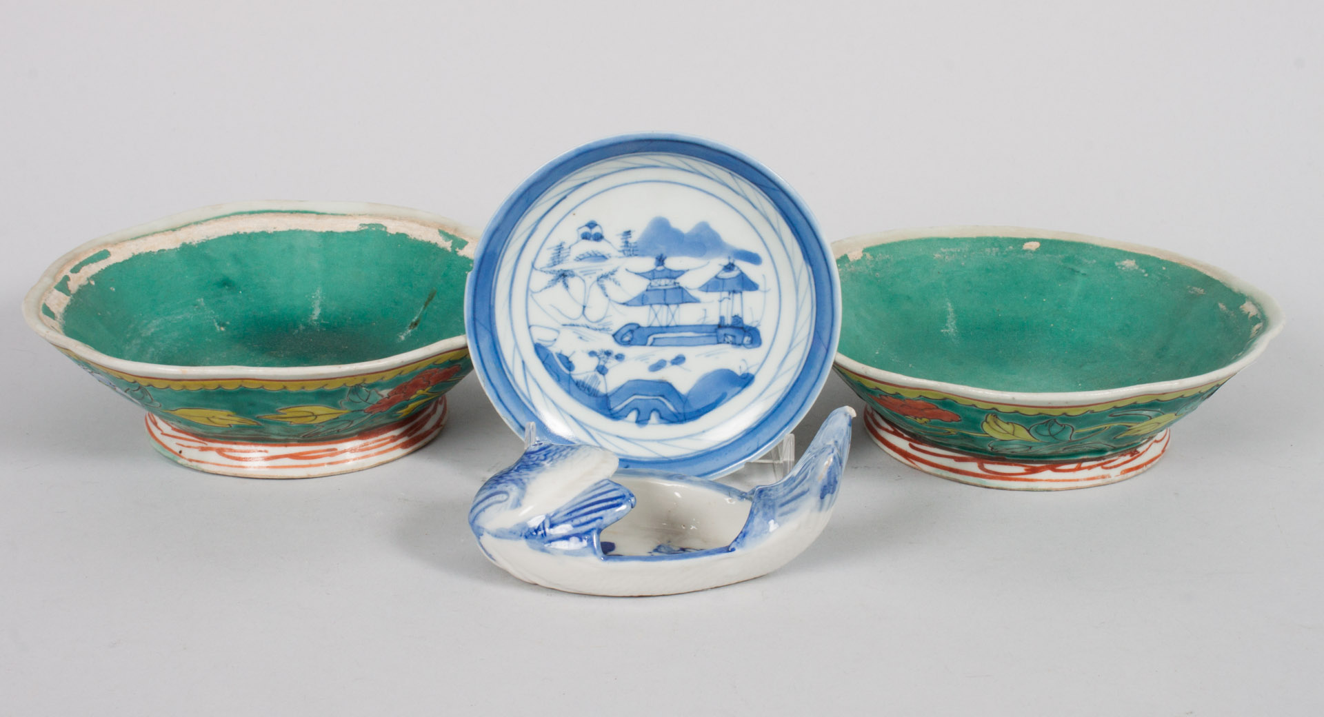 Appraisal: Four assorted pieces of Chinese Export porcelain th century including