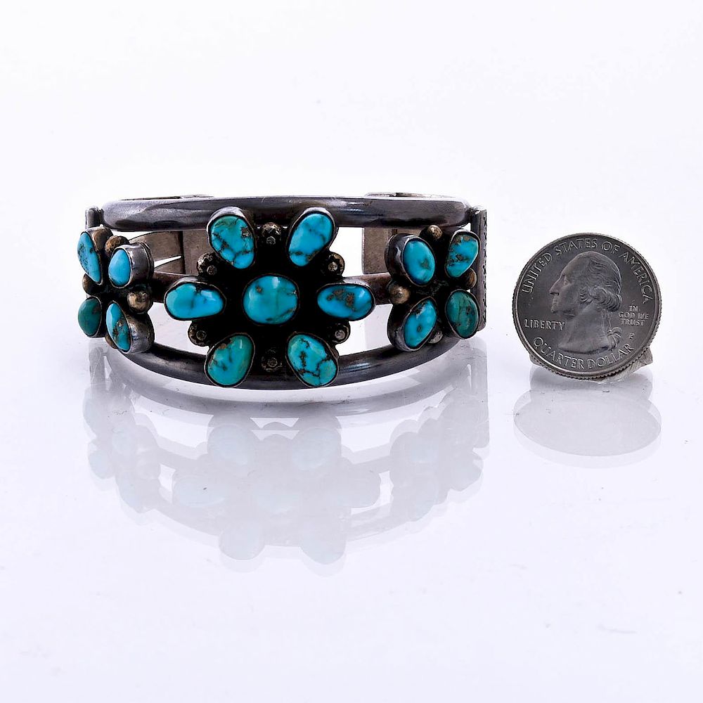 Appraisal: NATIVE AMERICAN SILVER TURQUOISE CLUSTER CUFF C approx weight g