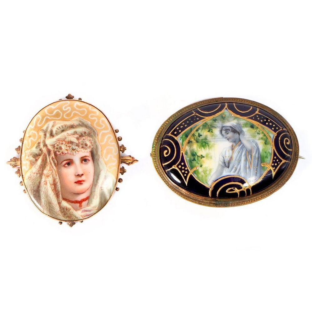 Appraisal: Two porcelain brooches Two continental porcelain brooches one Victorian and