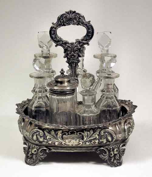 Appraisal: A William IV silver oval cruet embossed with leaf scrolls