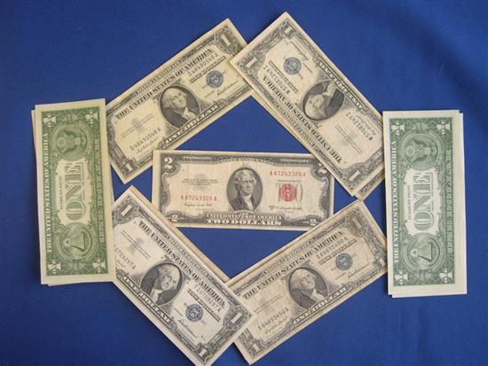 Appraisal: Lot of small size currency notes are silver certificates avg