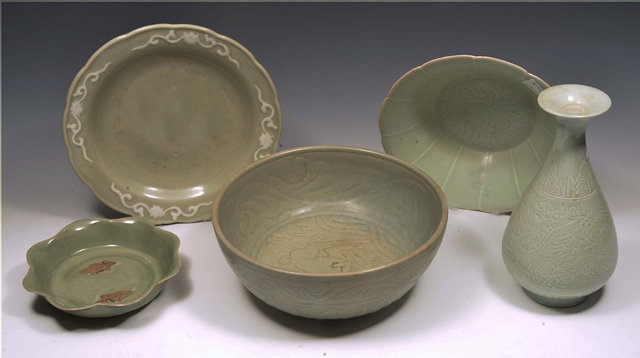 Appraisal: A COLLECTION OF CHINESE CELADON WARE to include a circular