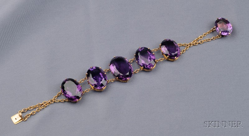 Appraisal: Amethyst Bracelet prong-set with a graduating line of oval-cut amethysts