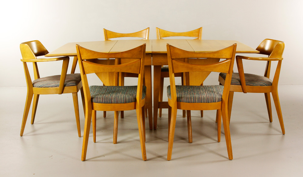 Appraisal: - Heywood Wakefield Dining Set Heywood Wakefield dining set with