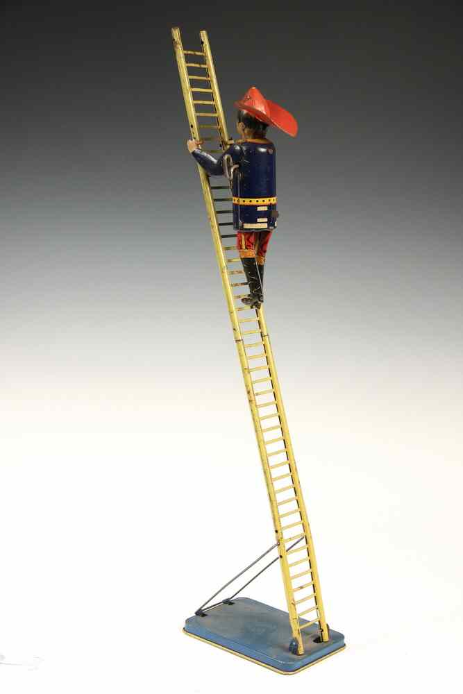 Appraisal: MARX TIN LITHO TOY - 'Smokey Joe the Climbing Fireman'