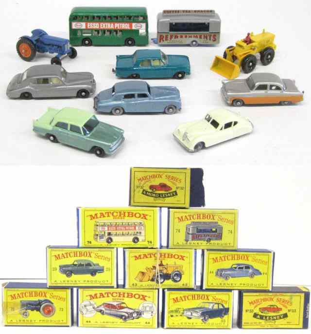 Appraisal: TEN MATCHBOX TOY VEHICLES including numbers Austin A Cambridge Jaguar