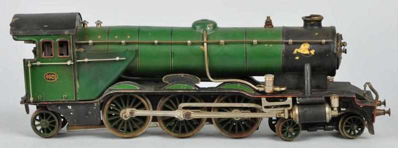 Appraisal: Marklin Gauge Live Steam Train Locomotive Description German Handpainted -